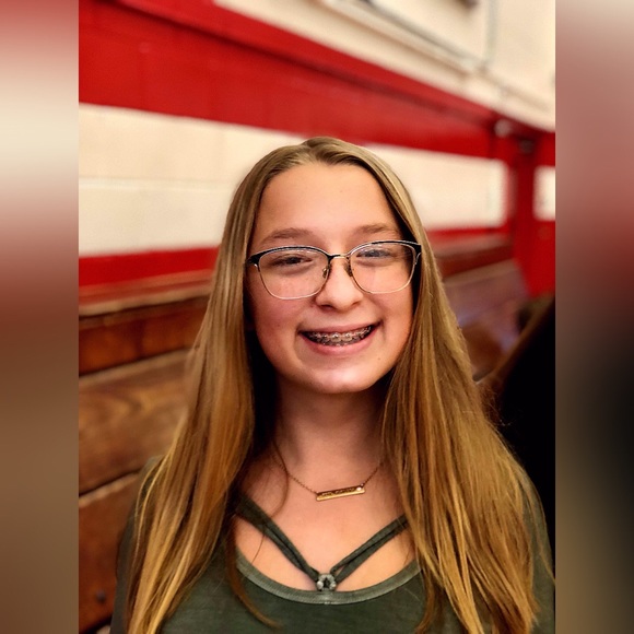 Meet your Posher, Sevesty - Picture 1 of 1